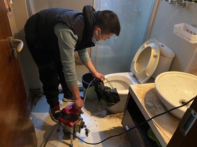 金山屯马桶疏通-疏通下水道